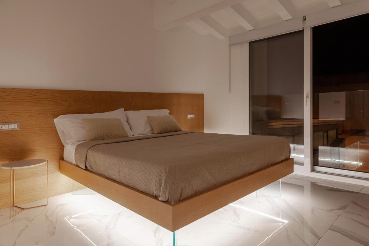 Cordovena Suites Capo dʼOrlando エクステリア 写真